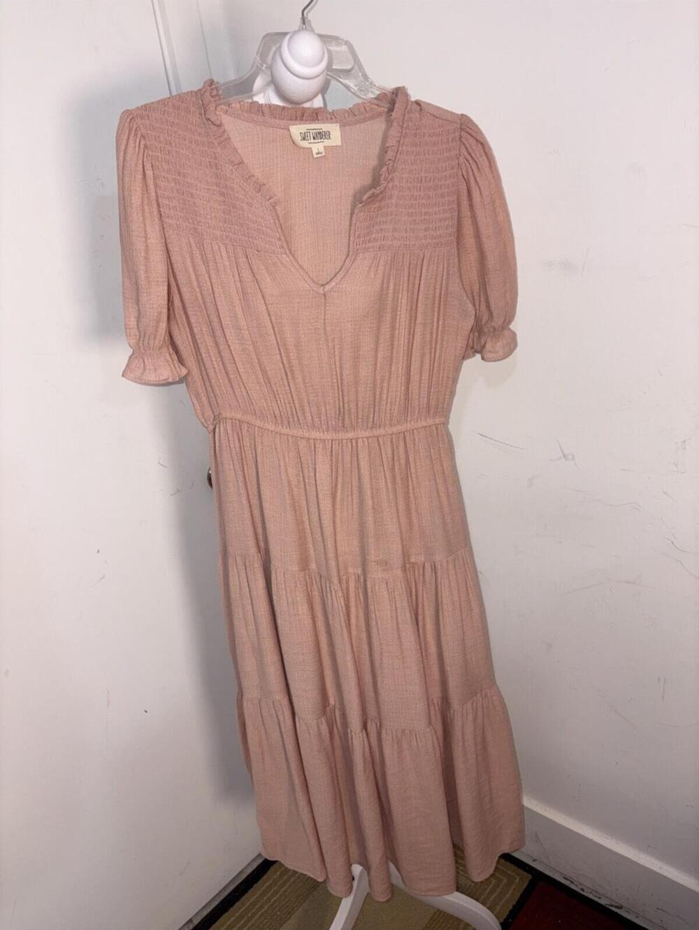 Sweet‎ Wanderer Tiered Midi Dress Size S Short Sleeve Light Pink